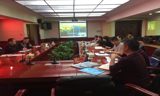 北冰院長帶隊(duì)瀘溪、吉首、花垣“全域旅游”“精準(zhǔn)扶貧”考察調(diào)研