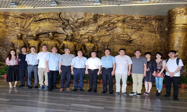 北冰院長(zhǎng)受邀赴福建開(kāi)展“關(guān)于實(shí)施動(dòng)力變革，促進(jìn)我省高質(zhì)量發(fā)展的建議”重點(diǎn)課題調(diào)研