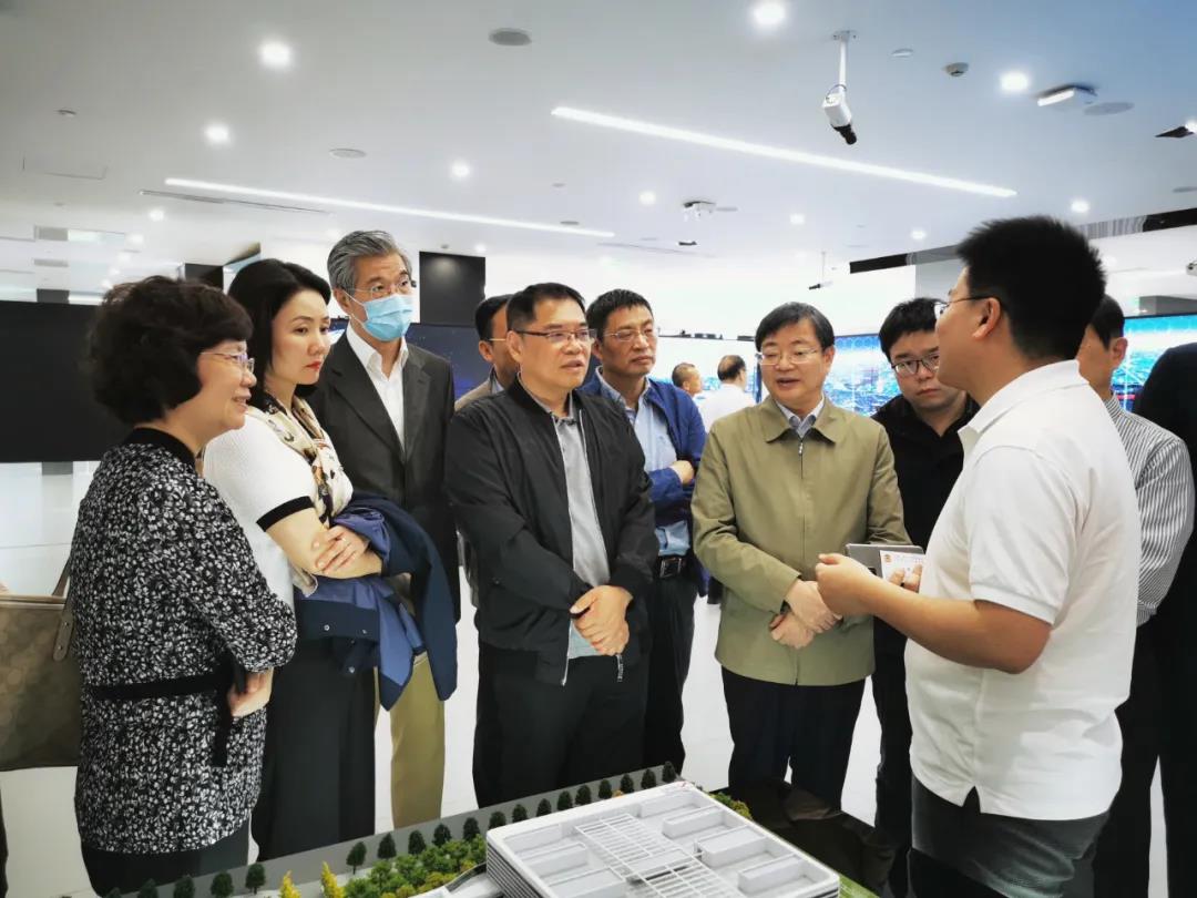 他山之石｜上海如何吸納優(yōu)勢(shì)制造業(yè)，持續(xù)布局關(guān)鍵技術(shù)攻關(guān)，強(qiáng)化高端產(chǎn)業(yè)引領(lǐng)功能