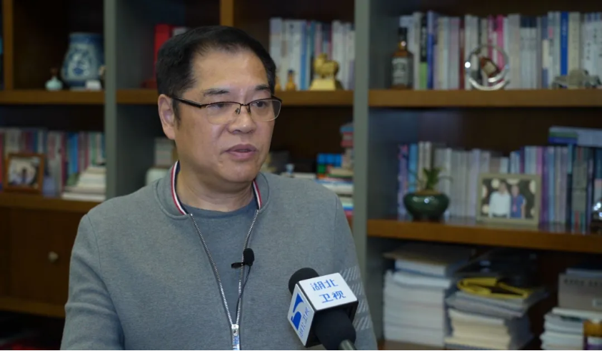 湖北衛(wèi)視專(zhuān)訪北冰：長(zhǎng)江中游城市群區(qū)域內(nèi)部如何加強(qiáng)產(chǎn)業(yè)協(xié)作